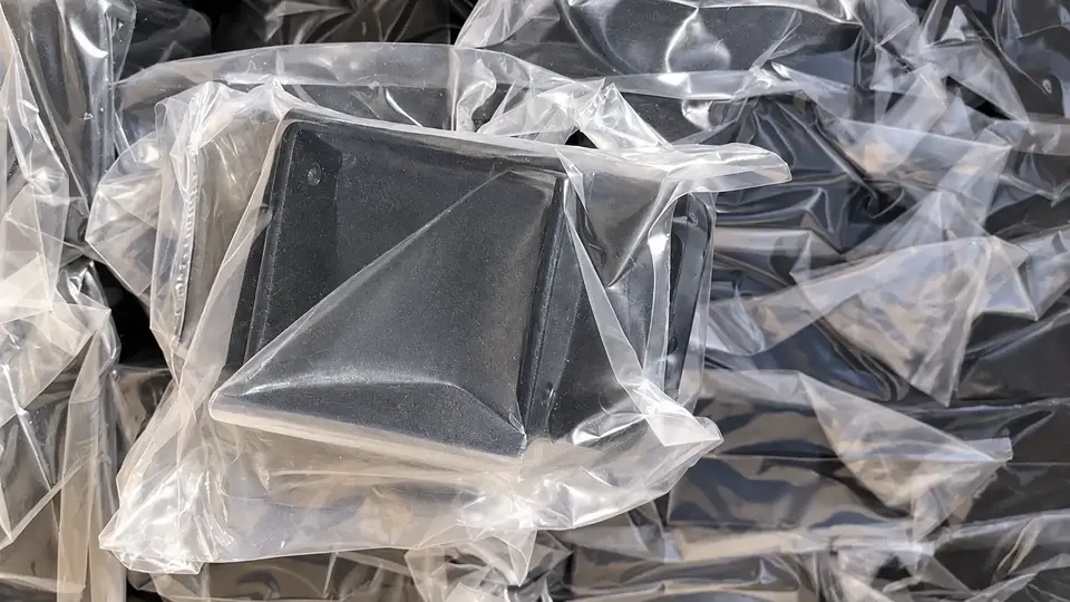 Individually bagged fence brackets
