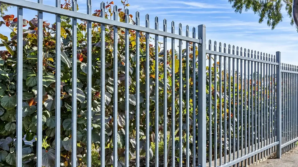 Galvanized steel security fence with pointed pales
